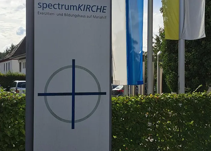 Spectrum Kirche Exerzitien-und Bildungshaus Auf Mariahilf 파사우