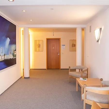 Spectrum Kirche Exerzitien-und Bildungshaus Auf Mariahilf Hotel