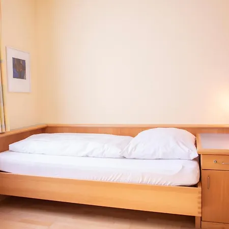 Hotel Spectrum Kirche Exerzitien-und Bildungshaus Auf Mariahilf *