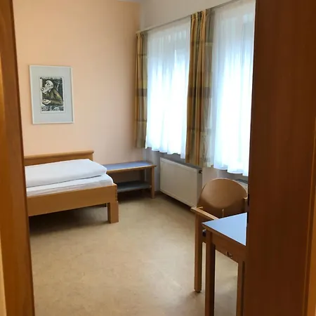 Hotel Spectrum Kirche Exerzitien-und Bildungshaus Auf Mariahilf Passau